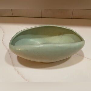 Rosemeade Folded Bowl Green to Cream Ombre